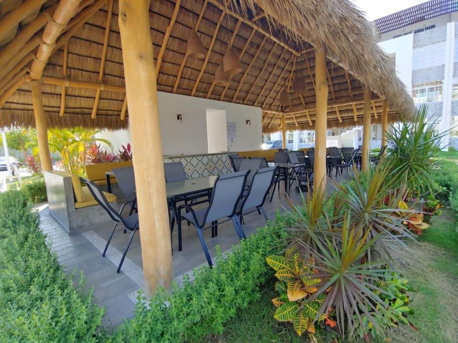 Departamento Con Alberca Apartment Manzanillo Luaran gambar